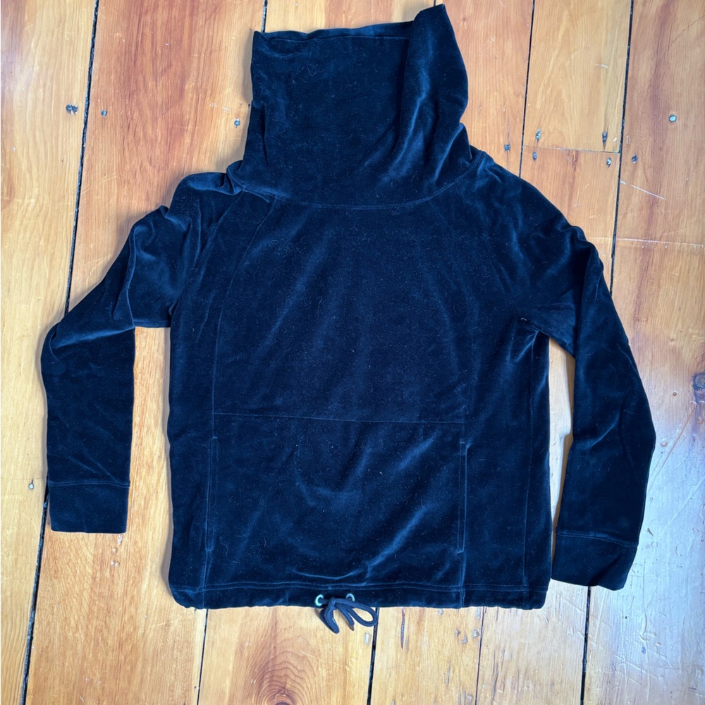 Athleta Women’s  Black Turtleneck Sweater